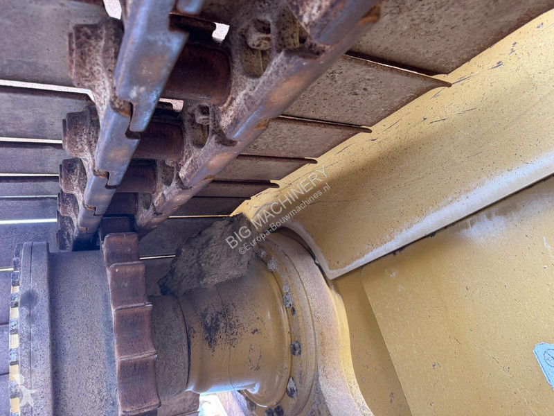 Bulldozer Caterpillar D6T