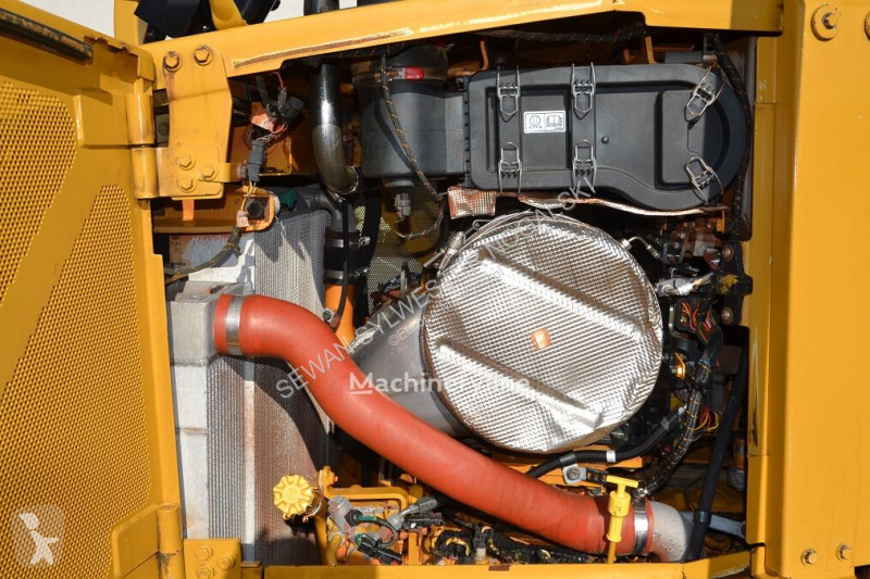 Бульдозер Caterpillar D6T
