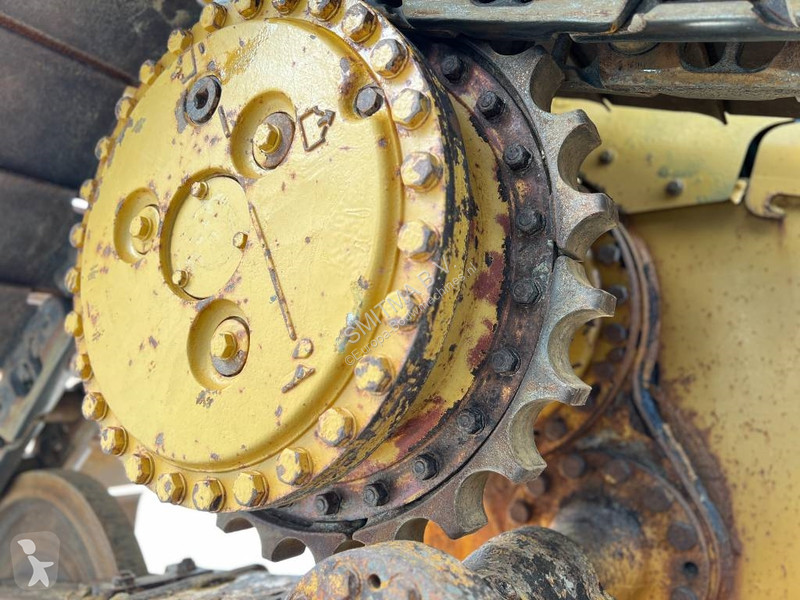 بلدوزر Caterpillar D6N