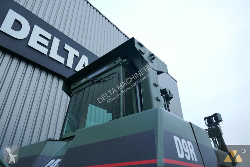 Бульдозер Caterpillar Ex-army