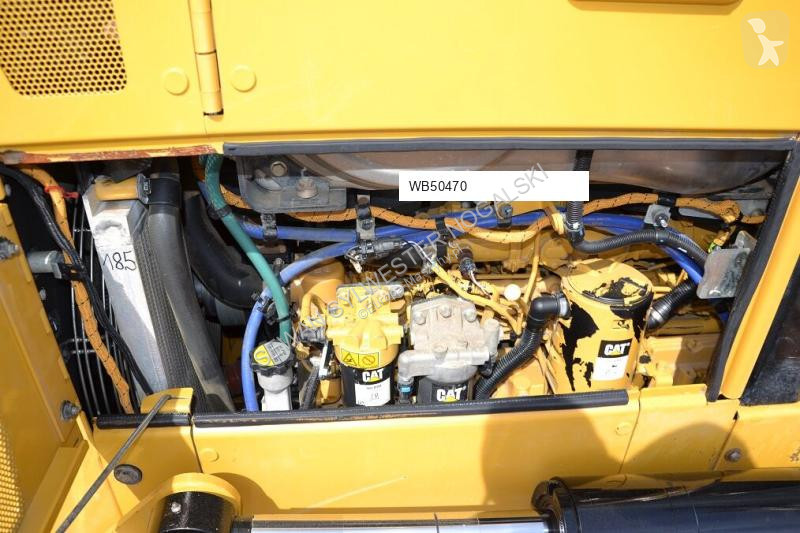 بلدوزر Caterpillar D6N