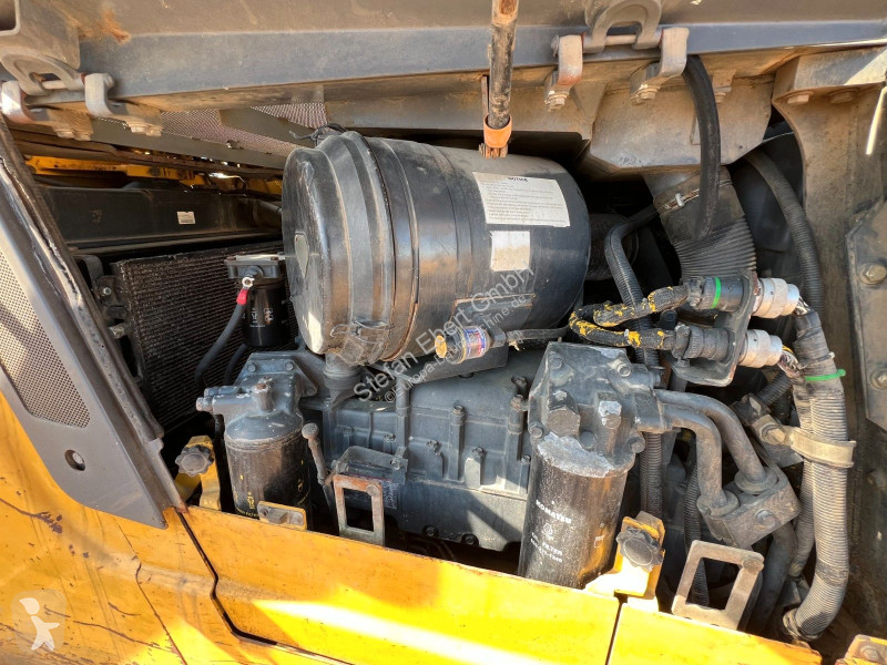 بلدوزر Komatsu / nur 5.945h / Baujahr: 2004