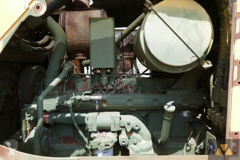 Buldozér Caterpillar Ex-army