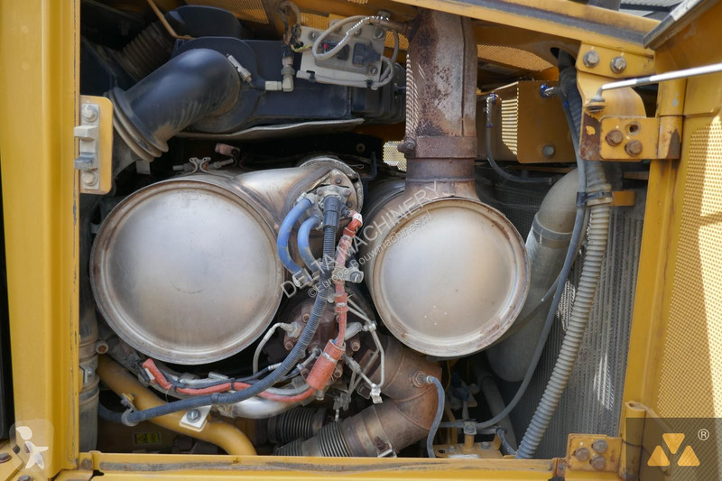 Buldozer Caterpillar D6T