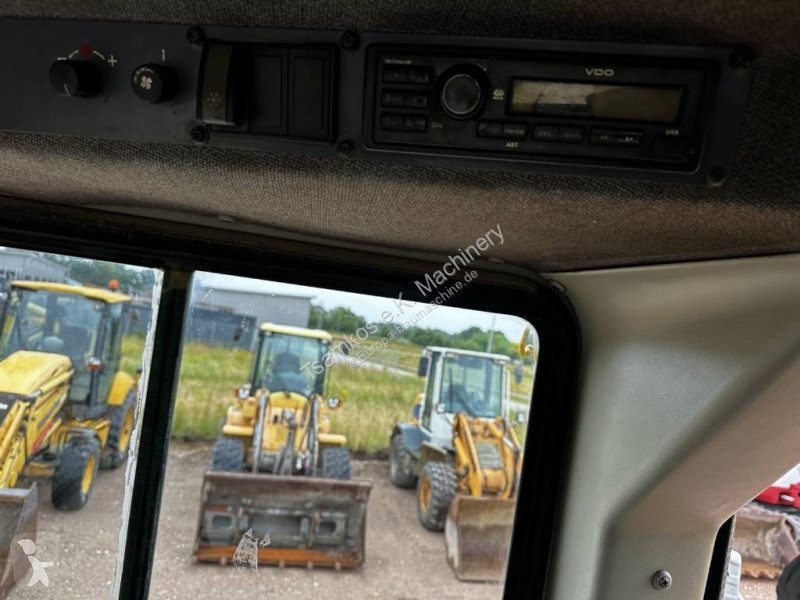 Bulldozer Liebherr Ripper 3Mtr.+Klima Deutsche...