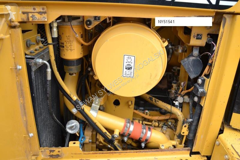 Buldozér Caterpillar D6R