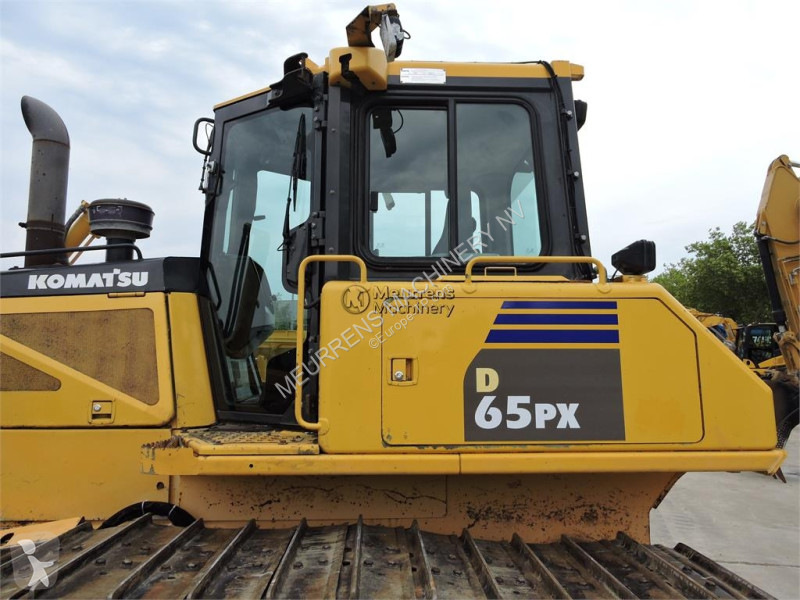 Buldozér Komatsu D65 PX ripper available