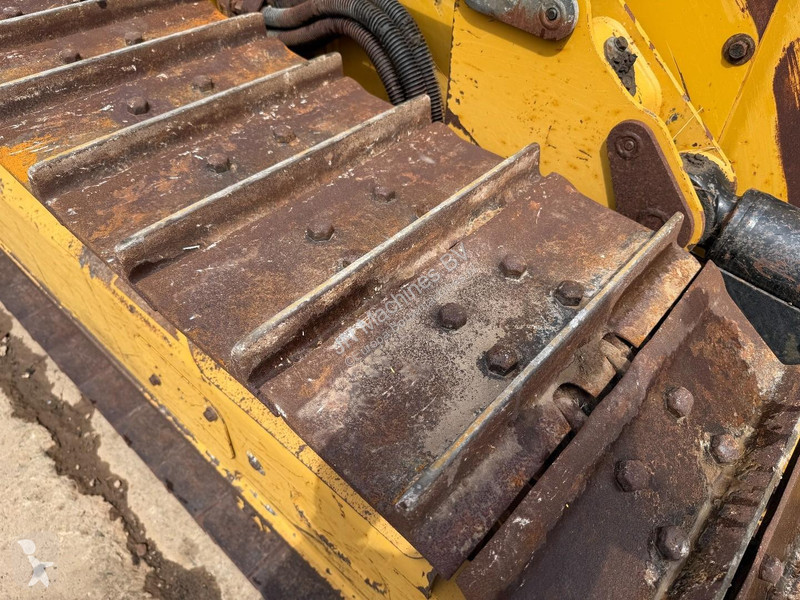 بلدوزر Caterpillar 2 XL Ripper