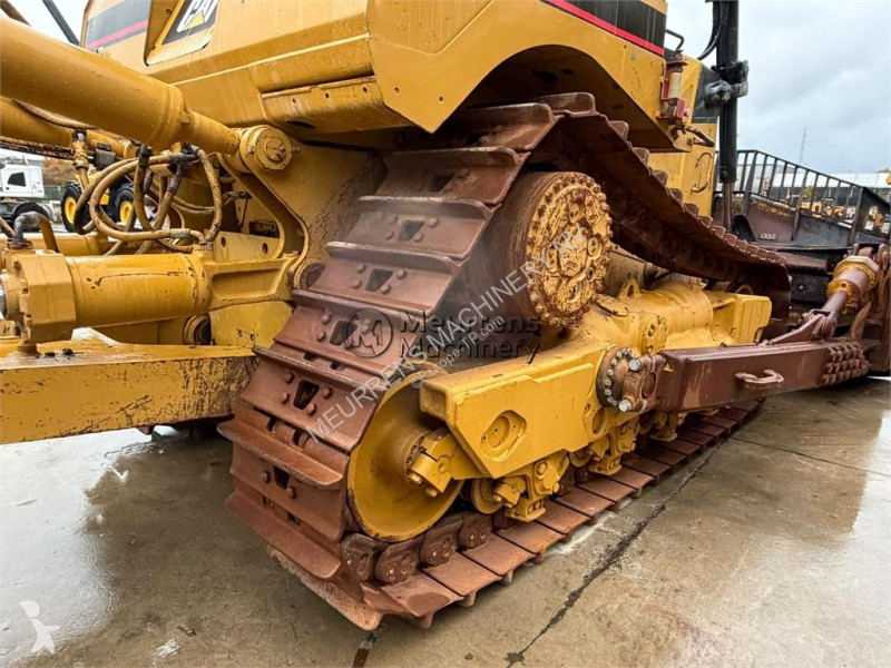 بلدوزر Caterpillar D8T