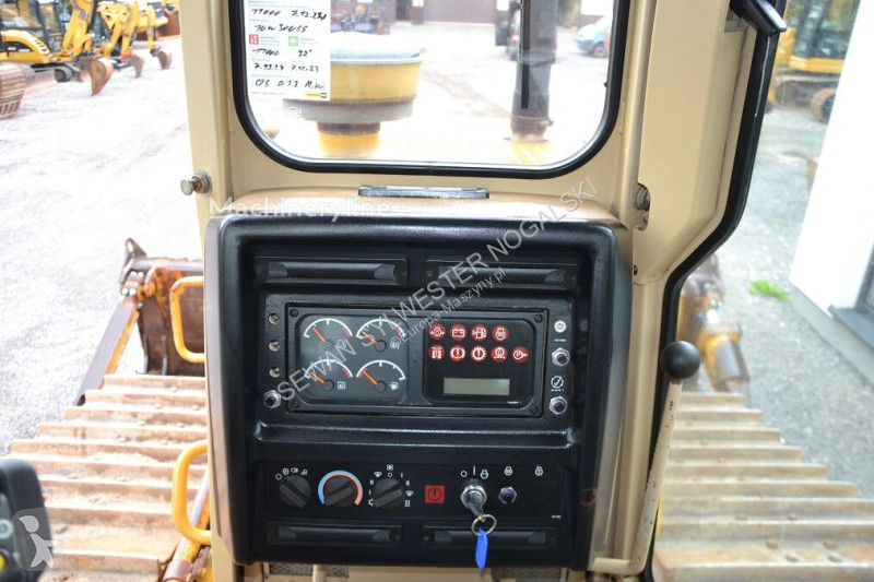 Bulldozer Caterpillar D6M