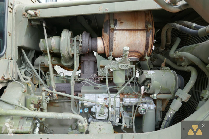 بلدوزر Caterpillar Ex-army