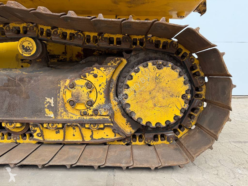 بلدوزر Komatsu -24 - Ripper Valve / Camera / Airco