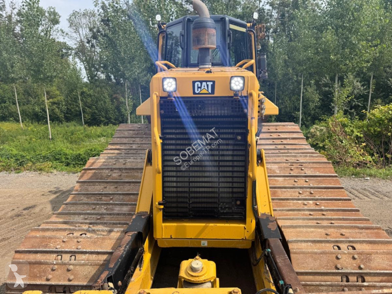 بلدوزر Caterpillar D6N