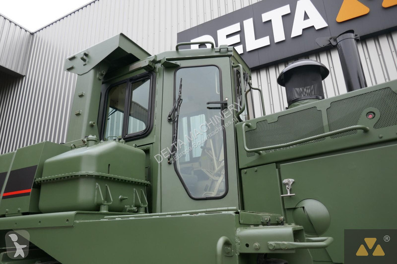 Buldozér Caterpillar Ex-army