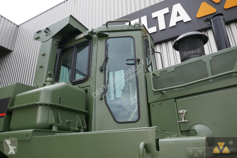 بلدوزر Caterpillar Ex-army