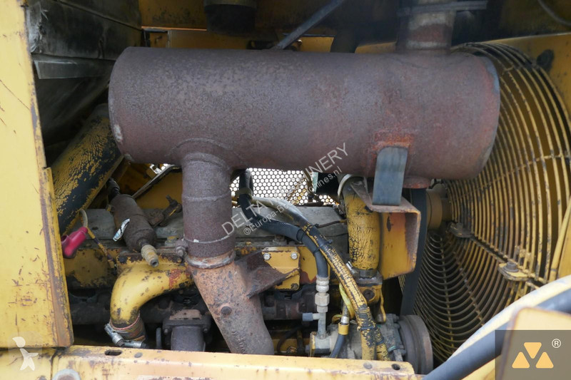 Bulldozer Caterpillar D6M