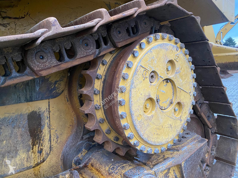 Бульдозер Caterpillar D6T
