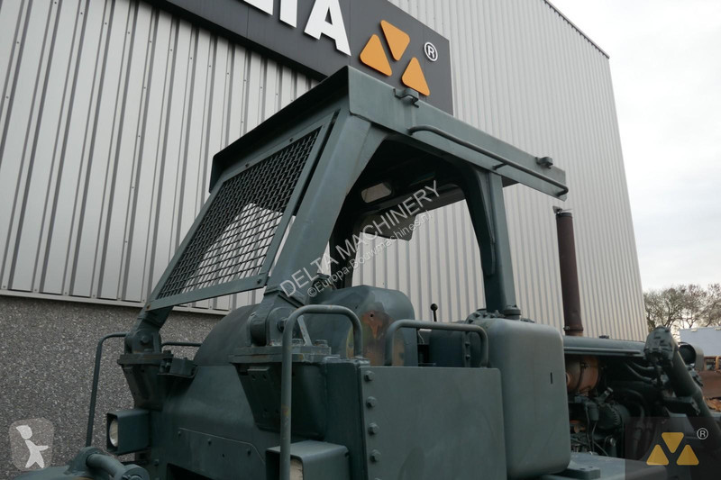 Buldozér Caterpillar Ex-army
