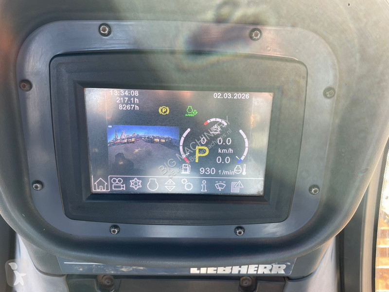 بلدوزر Liebherr 736LGP