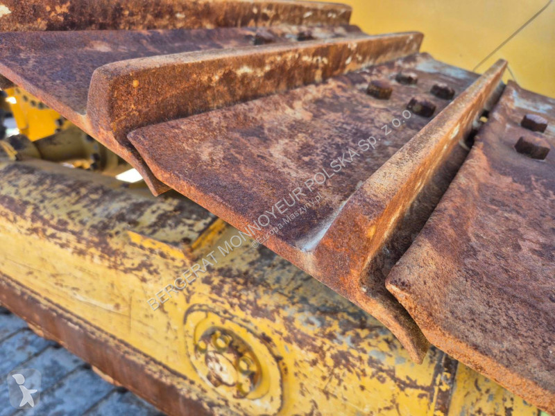 Buldozer Caterpillar