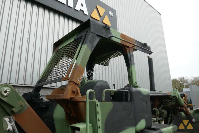 Buldozer Caterpillar Ex-army
