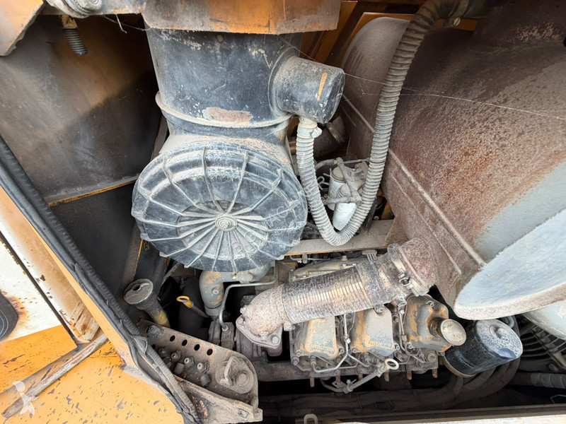 Bulldozer Liebherr | Spare parts only