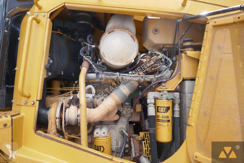 بلدوزر Caterpillar D7E LGP