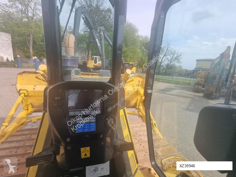 بلدوزر Komatsu D65PX-18