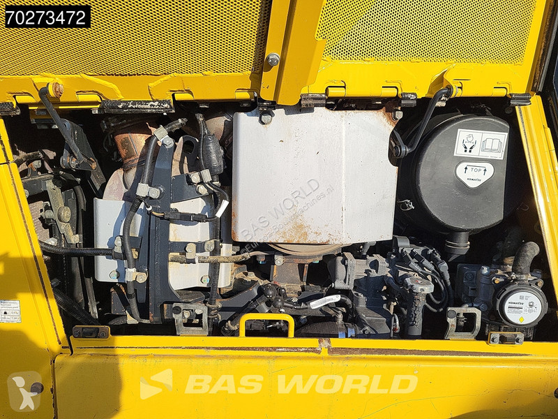 بلدوزر Komatsu D65 -18