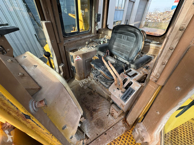 Bulldozer Caterpillar