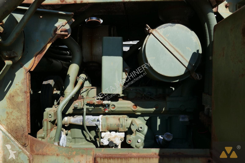 بلدوزر Caterpillar Ex-army