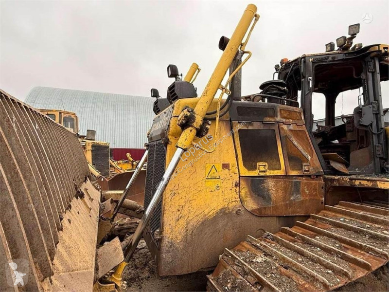 بلدوزر Komatsu D65WX-18 SPARE PARTS