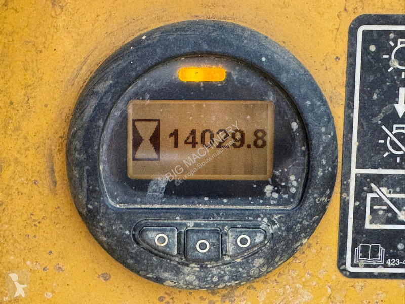 Bulldozer Caterpillar D6T