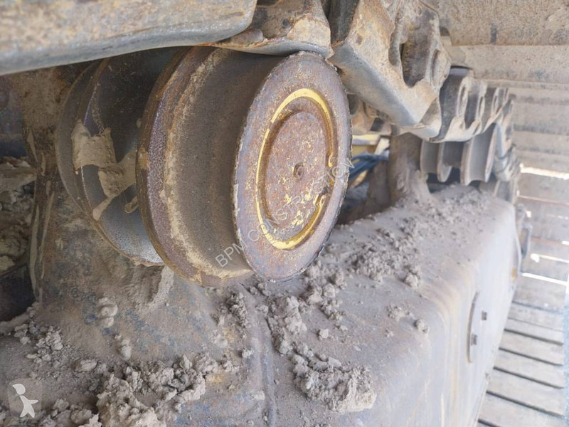 بلدوزر Komatsu