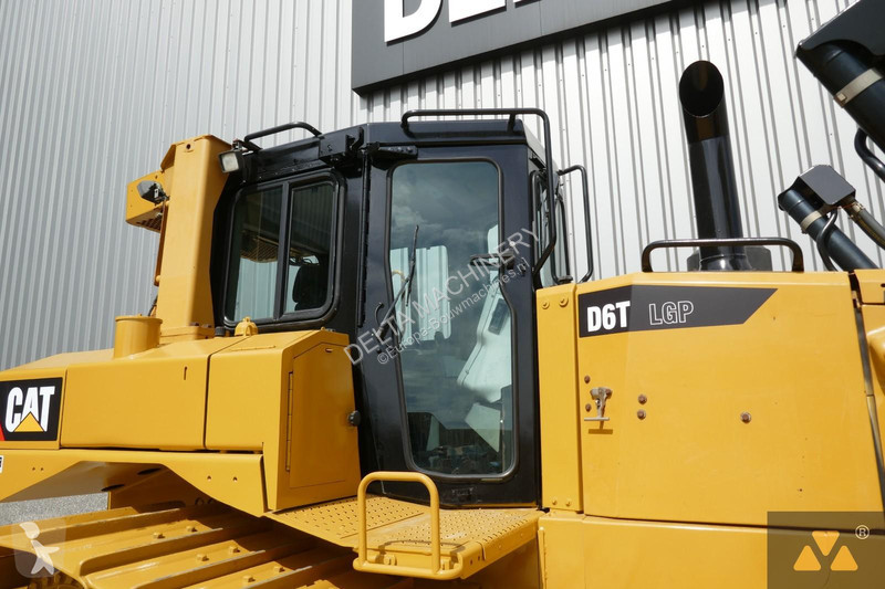 Bulldozer Caterpillar D6T