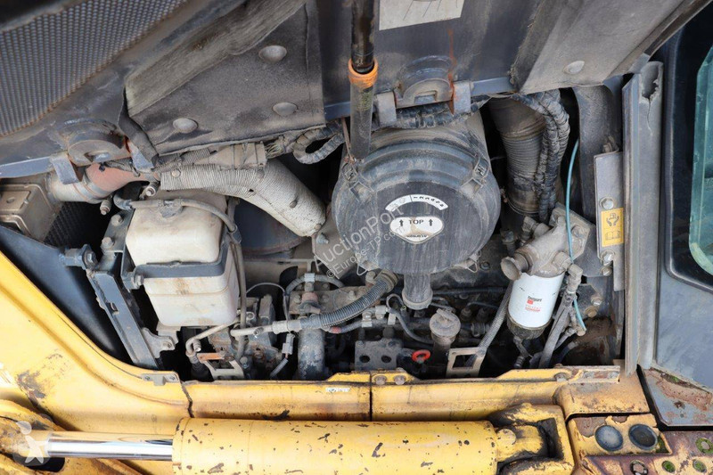 Bulldozer Komatsu EO
