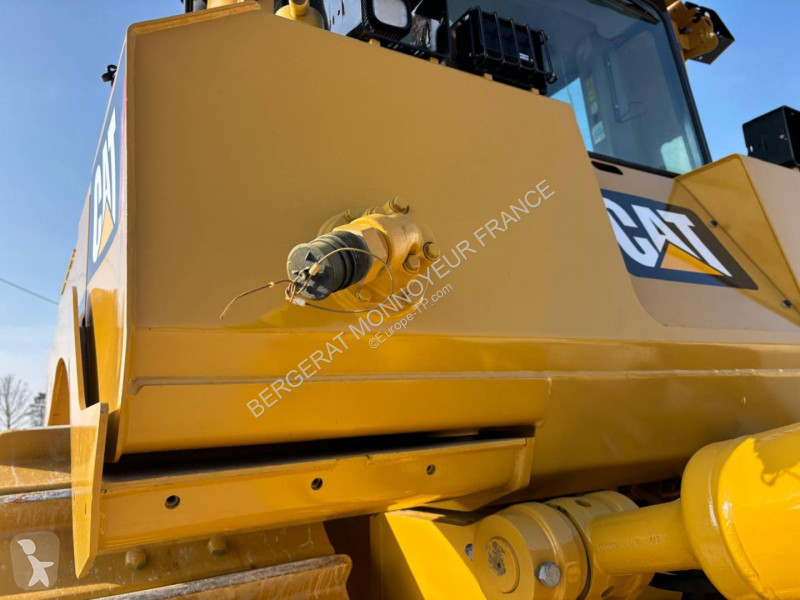 Бульдозер Caterpillar