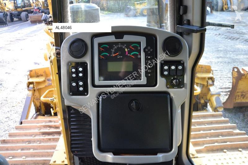 Бульдозер Caterpillar D6T