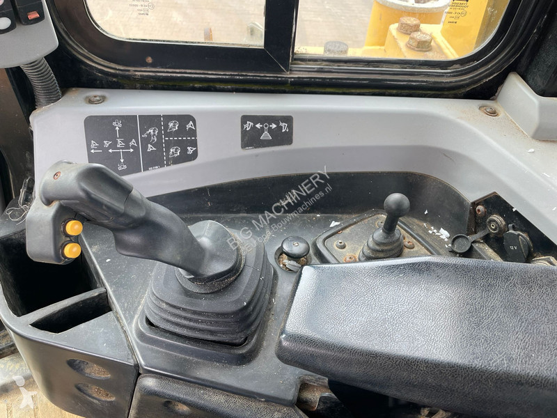 Buldozer Caterpillar D6T