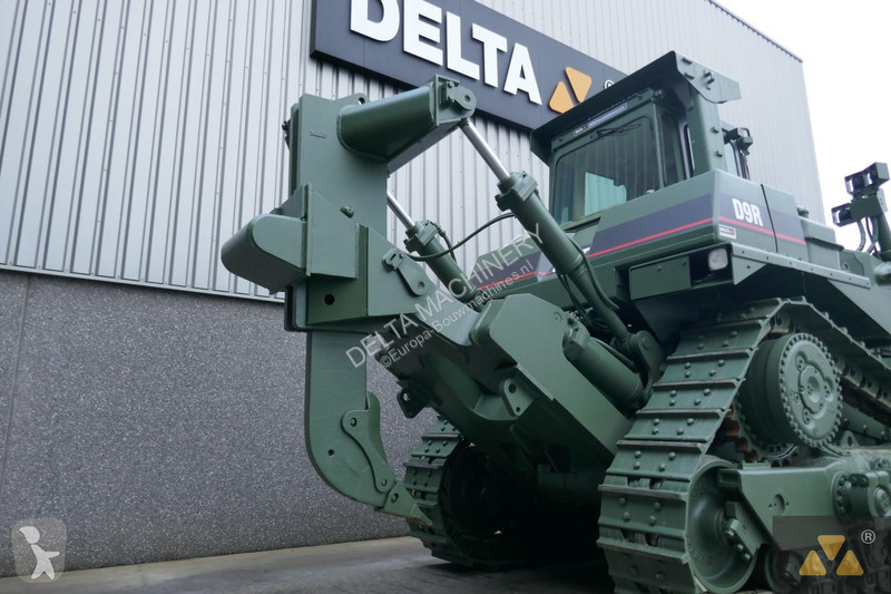 Бульдозер Caterpillar Ex-army