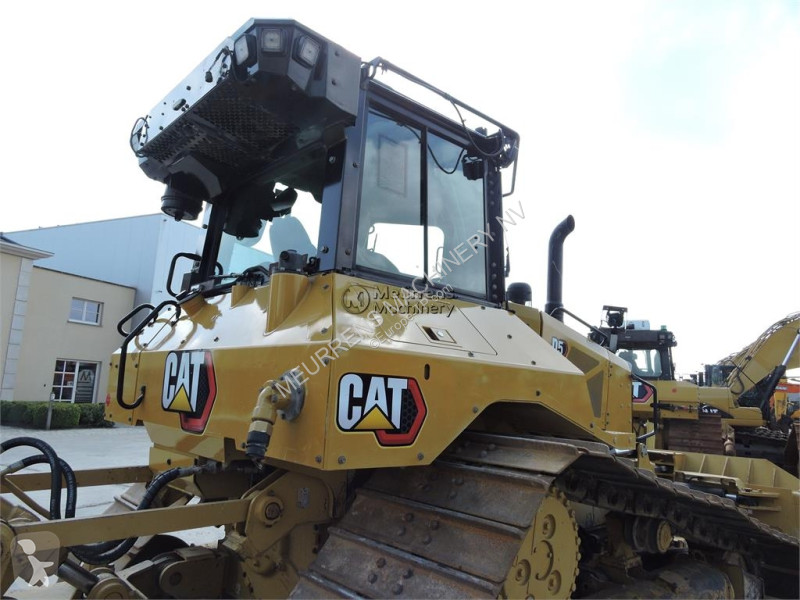 Bulldozer Caterpillar D5