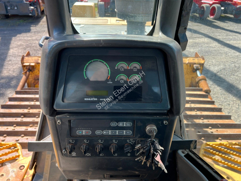 بلدوزر Komatsu / nur 5.945h / Baujahr: 2004