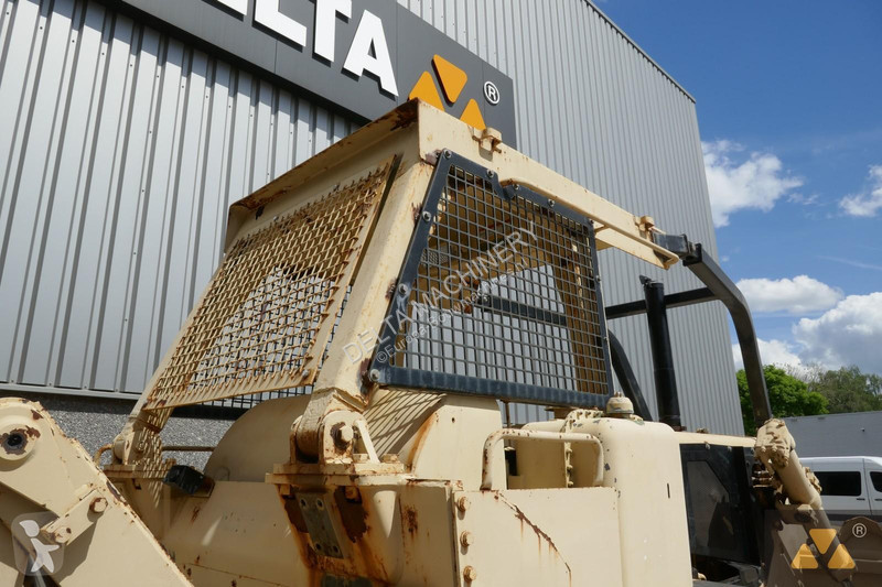 Buldozér Caterpillar Ex-army