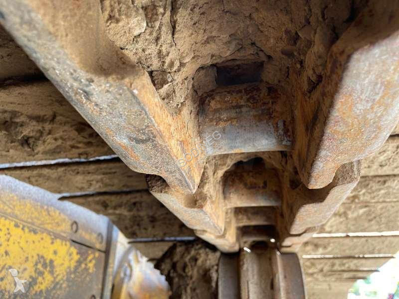Buldozér Komatsu