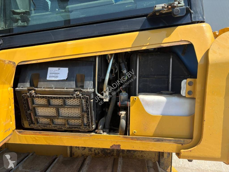 بلدوزر Caterpillar LGP