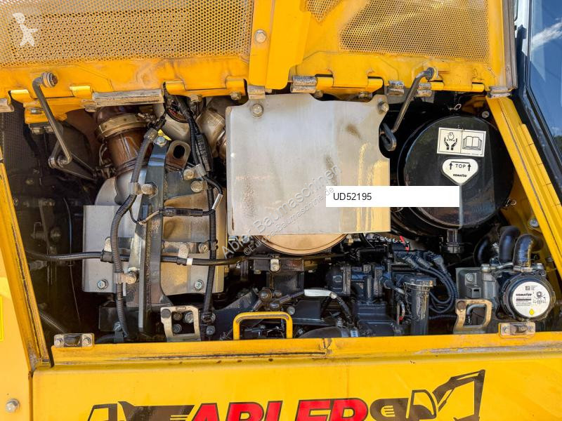 Бульдозер Komatsu D65PXI18 mit Heckaufreißer GPS