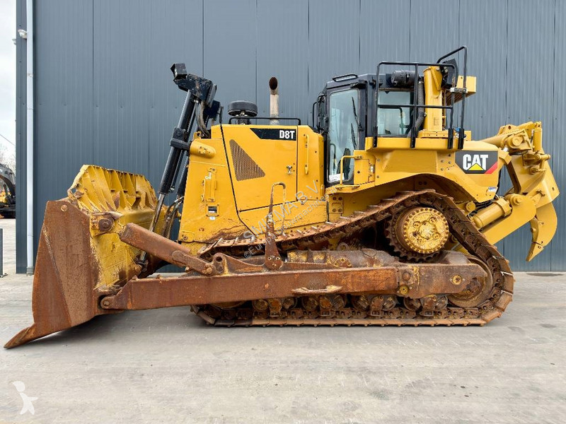 Buldozér Caterpillar - CE