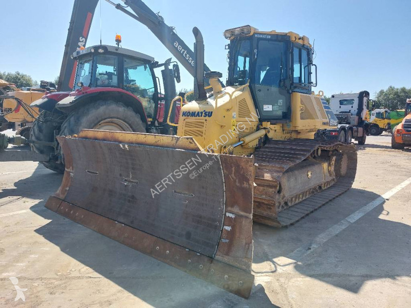 بلدوزر Komatsu PXi-23