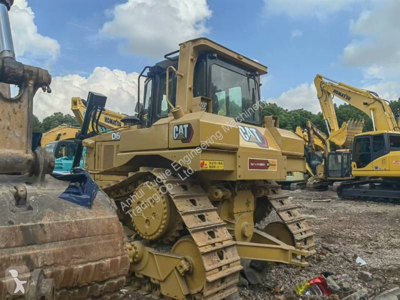 Бульдозер Caterpillar