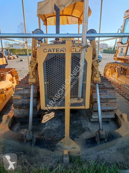 بلدوزر Caterpillar D4C